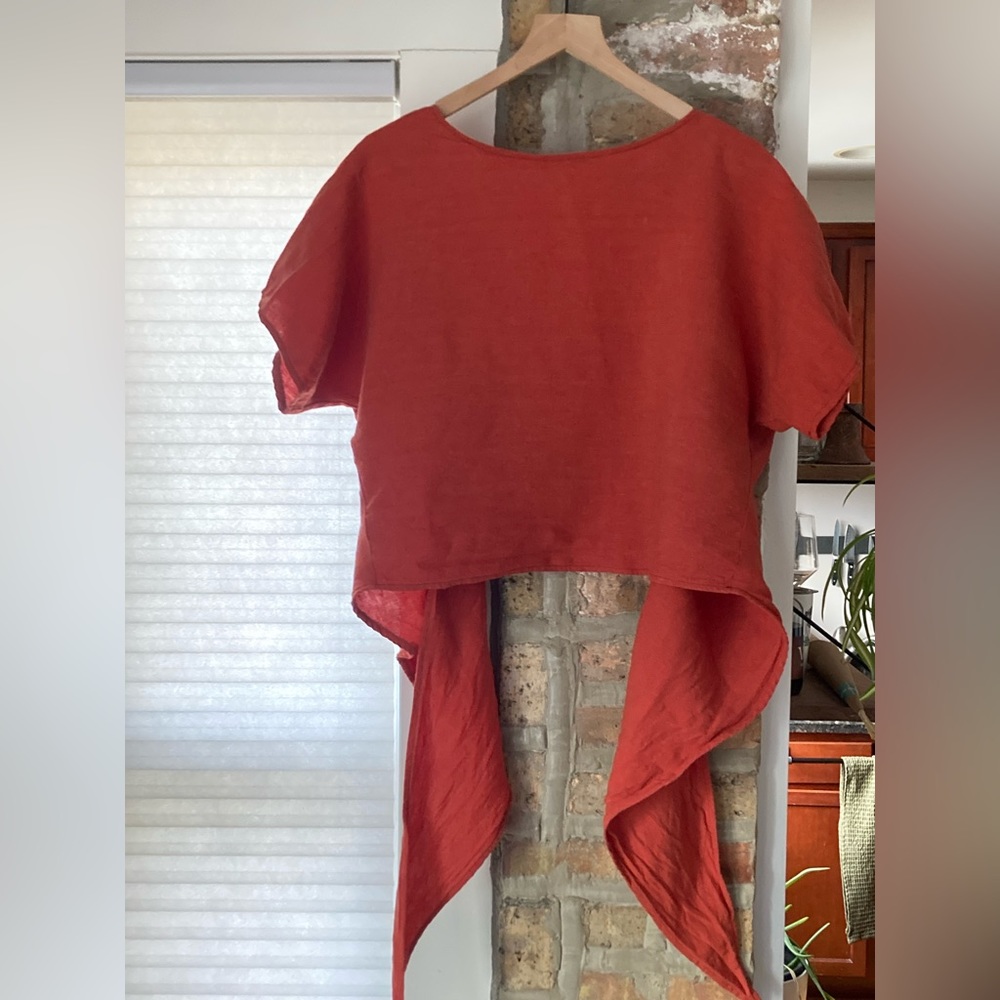 Hackwith Design House Short Sleeve Tie Top